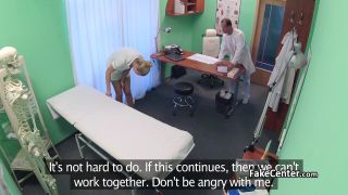 Arrecha Blonde nurse fucked nervous doctor Flaca - 1