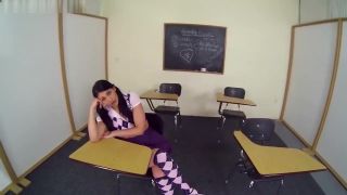Sexzam Giantess student in classroom Blonde - 1